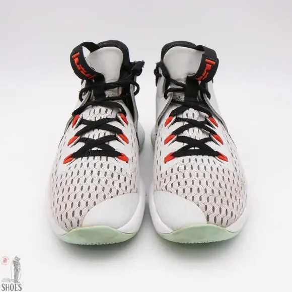 Nike LeBron Witness 5 Men's 'Pure Platinum Light Dew' Size 9.5 - Picture 12 of 13